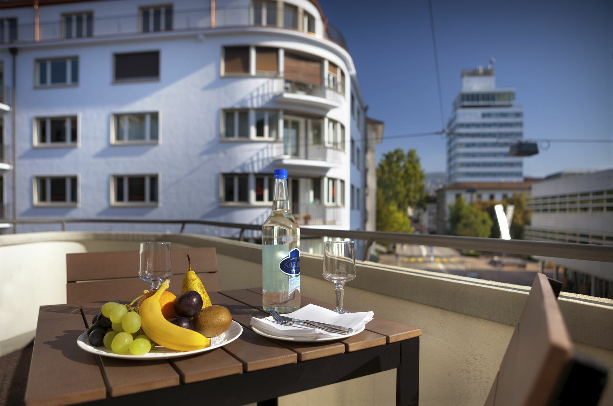 Stay2Night Bs Zürich Kültér fotó